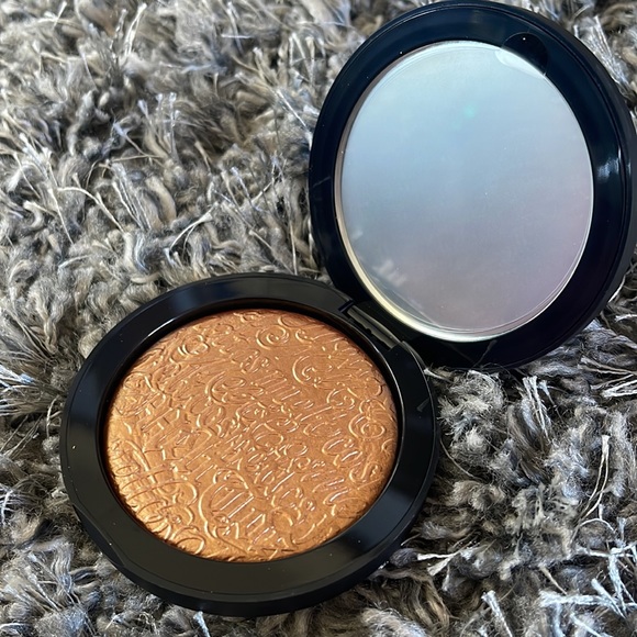 Melt cosmetics - Picture 4 of 7